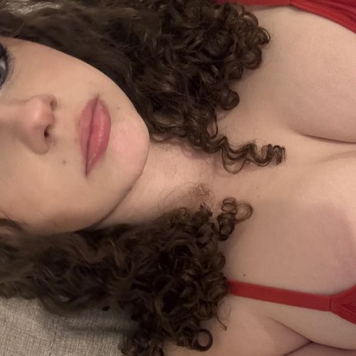 Deesselina_a MYM