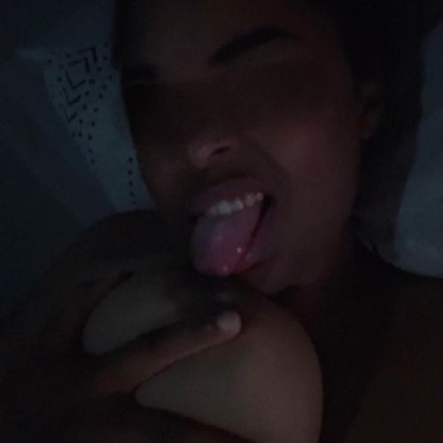 _bella_a MYM