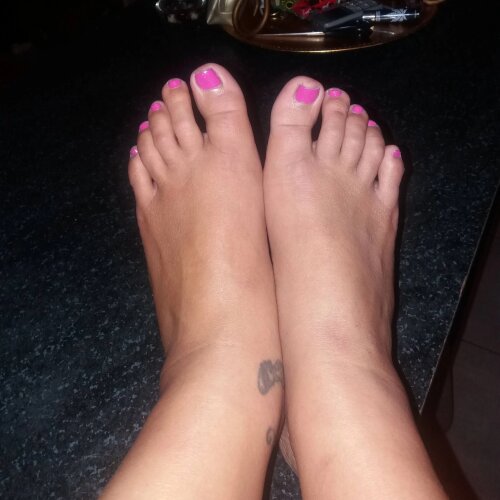 Tia_feet39 MYM