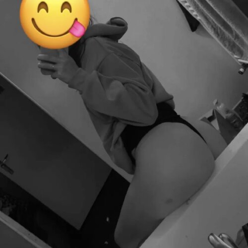_lounaa_21 MYM