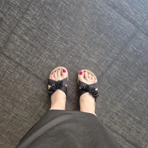 kissmyfeet_french MYM
