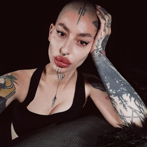 Lisbeth_nygma MYM