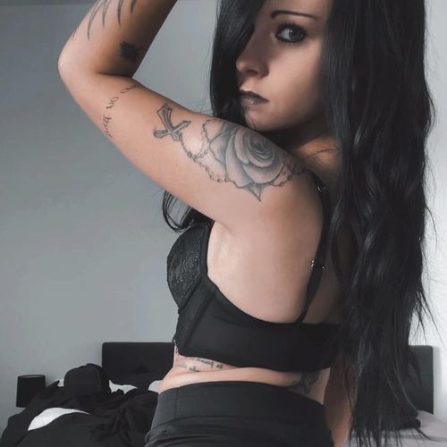 Blackwidow_994 MYM