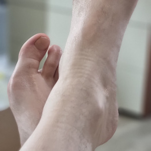 Abfab_feet mym