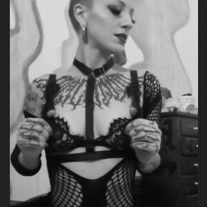 Acd_queen mym