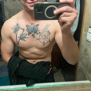 Adam_off mym