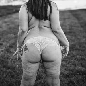 Addaline-girly mym