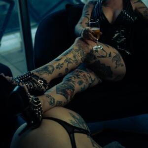 Adee_ropebunny mym