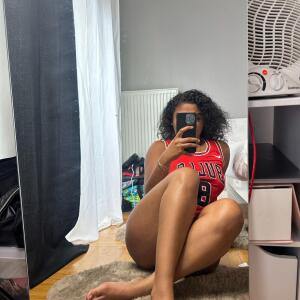 Adriana_gomez_ mym