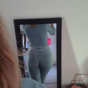 Agathe_93 mym