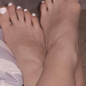 Aisha_pieds mym