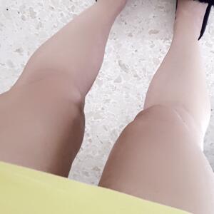 Aisha_pieds mym