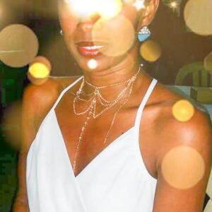 Aiyana_dom mym