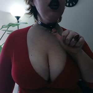 Alice_in_horror_wonderland mym