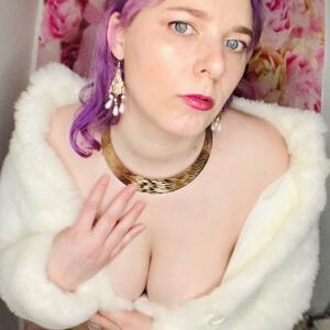 Alice_strawberry mym