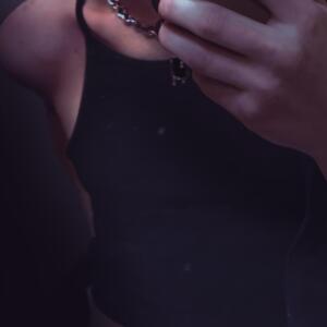 Alix_eith mym