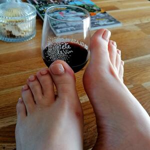 Alix_jolis_pieds mym