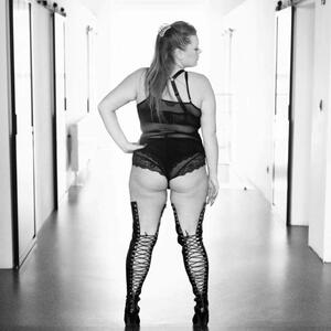 Alix_xx mym