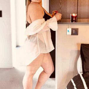 Alix_xx mym