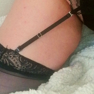 Alma_ass mym
