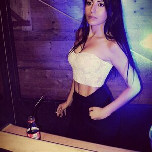 Alya_cash_x mym