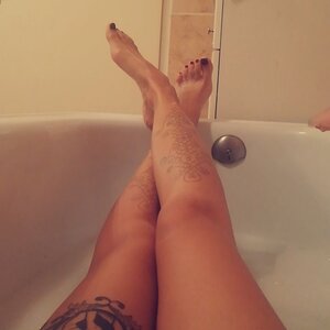 Alya_cash_x mym