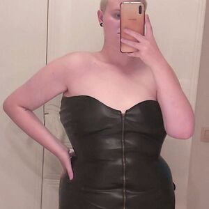 Alyne_show mym