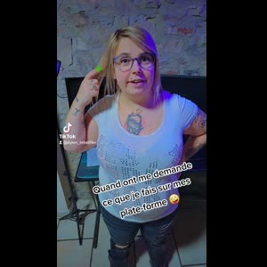 Alyson_hot mym