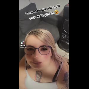 Alyson_hot mym