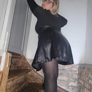 Alyson_hot mym