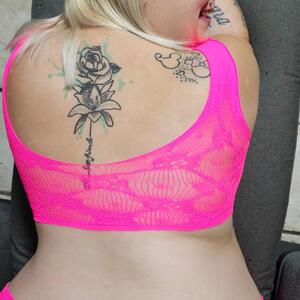 Alyson_hot mym