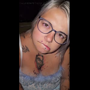 Alyson_hot mym