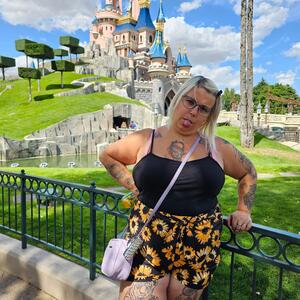 Alyson_hot mym