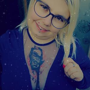 Alyson_hot mym