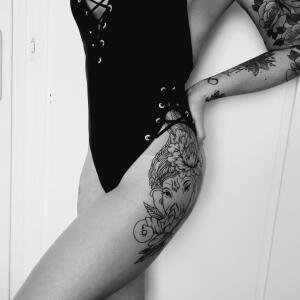 Amystone_off mym