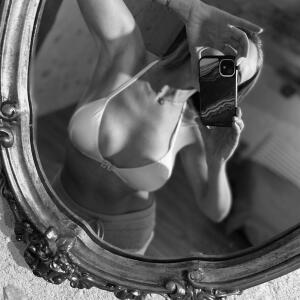 Ana_devil mym