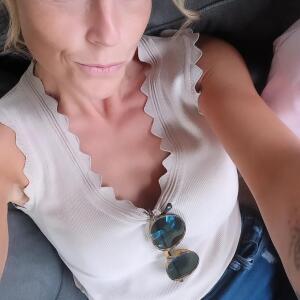 Ana_devil mym