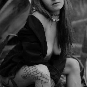 Angela_dollz mym
