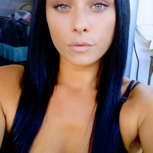 Angelina_25 mym