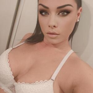 Angelina_25 mym