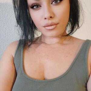 Angelina_25 mym