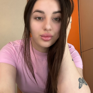 Angelinaa_pref mym