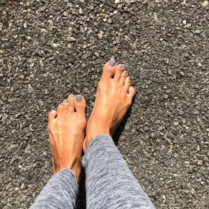 Angels_feets mym