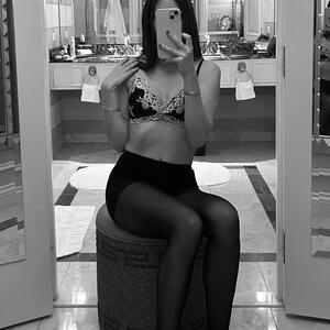 Anna_cox mym