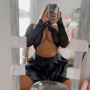 Anna_rae mym