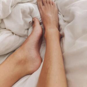 Anna_s_feet mym