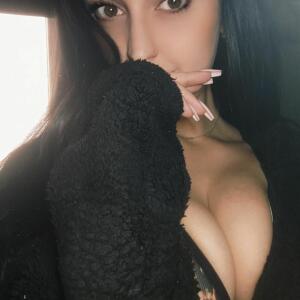 Annaamber mym