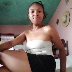 Annaelle_j mym