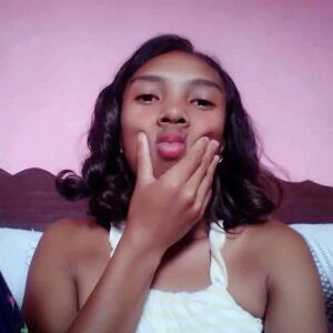 Annaelle_j mym