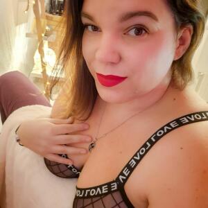 Annalusciouscurves mym